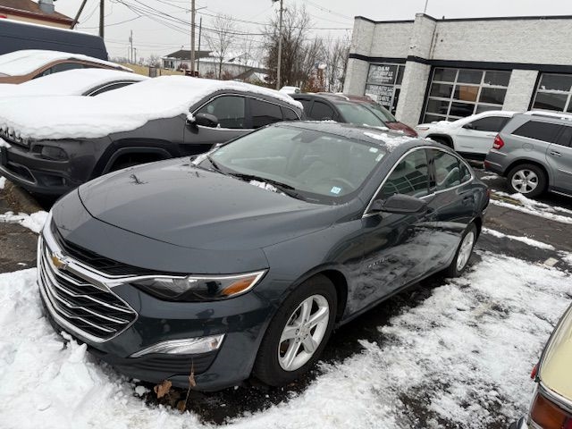 Chevrolet Malibu  2020