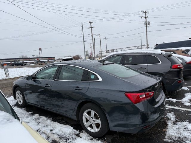 Chevrolet Malibu  2020