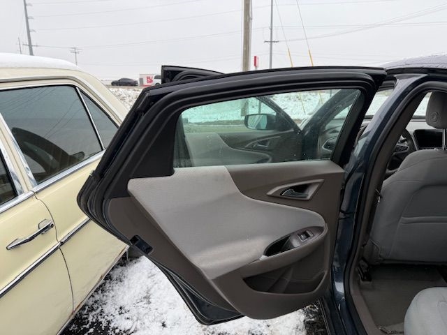 Chevrolet Malibu  2020