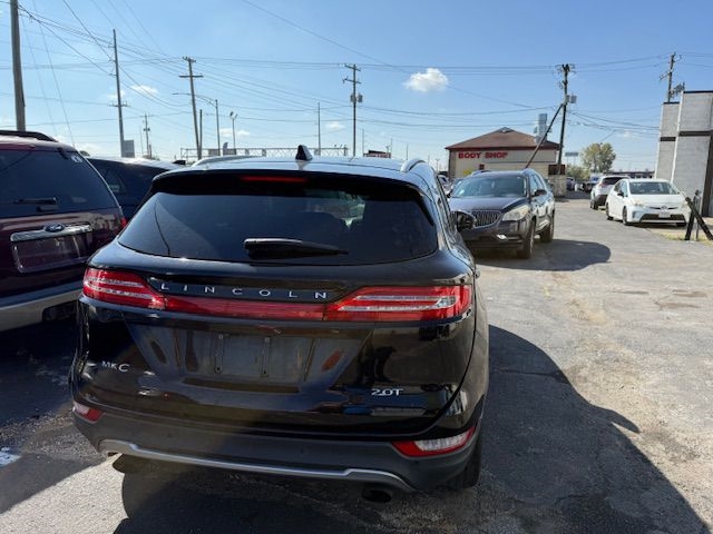 Lincoln MKC  2017