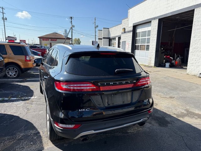 Lincoln MKC  2017