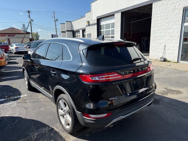 Lincoln MKC  2017