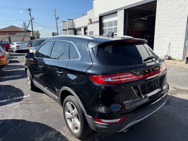 Lincoln MKC  2017
