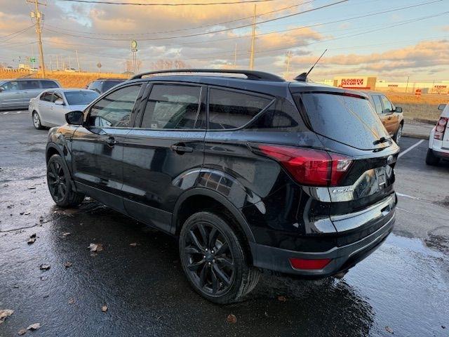 Ford Escape  2019