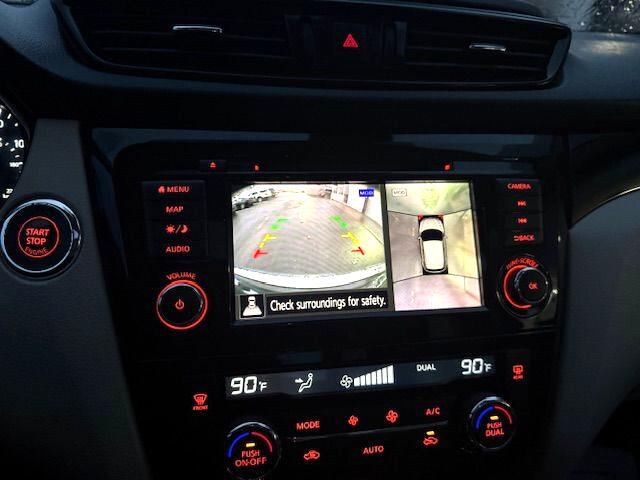 Nissan Rogue Sport  2021