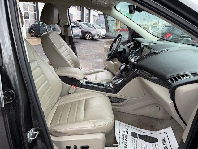 Ford Escape  2016