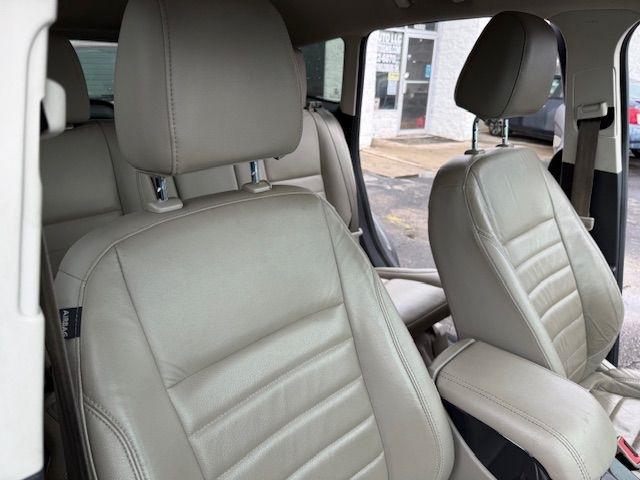 Ford Escape  2016
