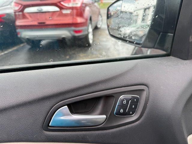 Ford Escape  2016