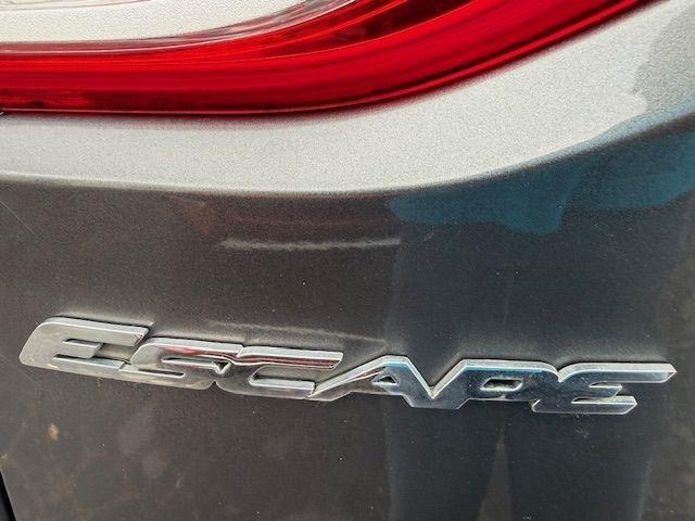 Ford Escape  2016