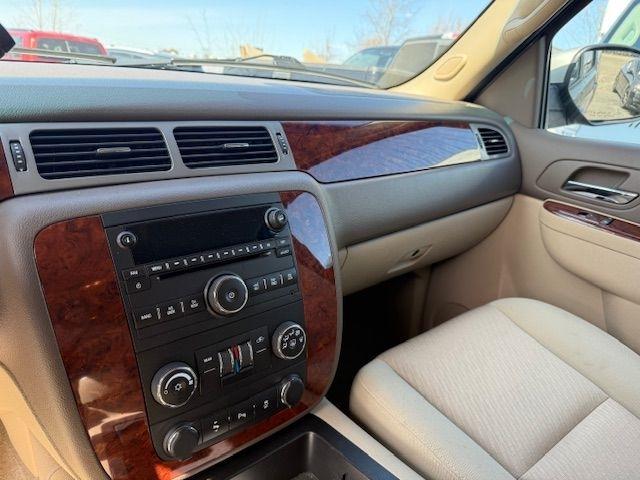 Chevrolet Tahoe  2013