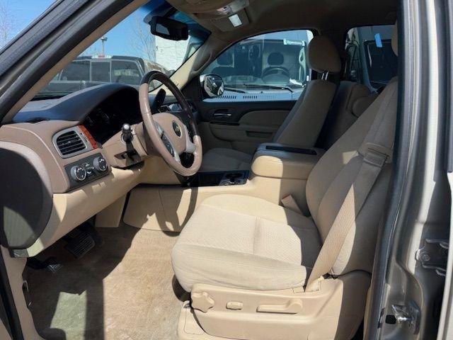 Chevrolet Tahoe  2013