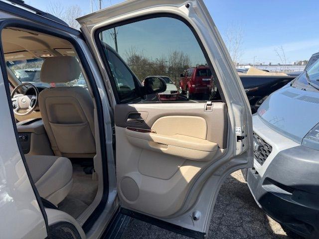 Chevrolet Tahoe  2013