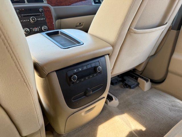 Chevrolet Tahoe  2013