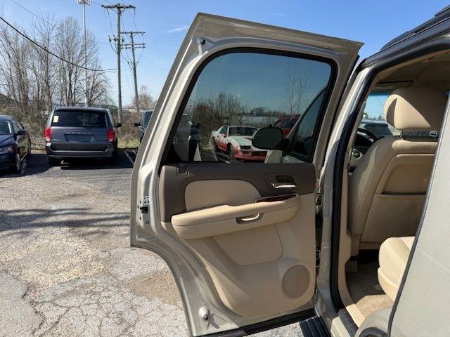 Chevrolet Tahoe  2013