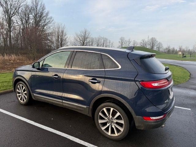 Lincoln MKC  2019
