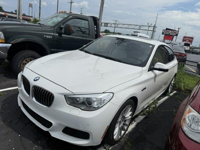 BMW 5-Series Gran Turismo  2015