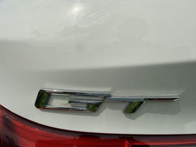 BMW 5-Series Gran Turismo  2015
