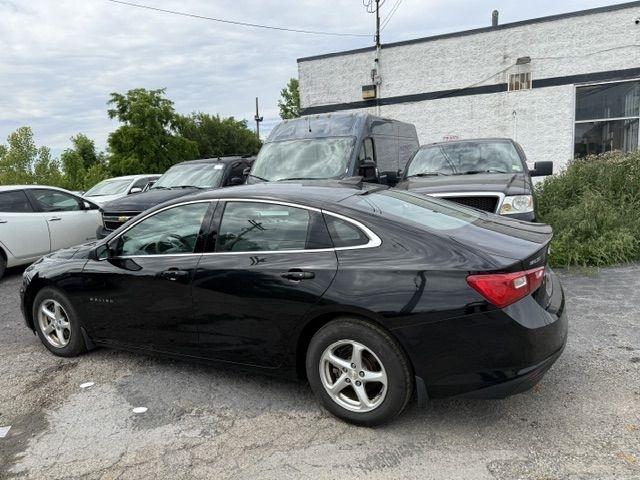 Chevrolet Malibu  2017