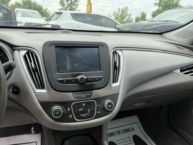Chevrolet Malibu  2017