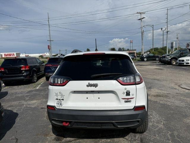 Jeep Cherokee  2020