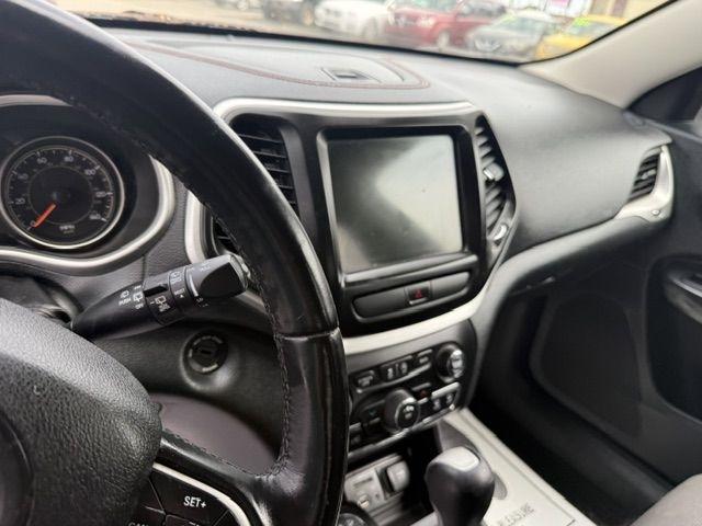 Jeep Cherokee  2015