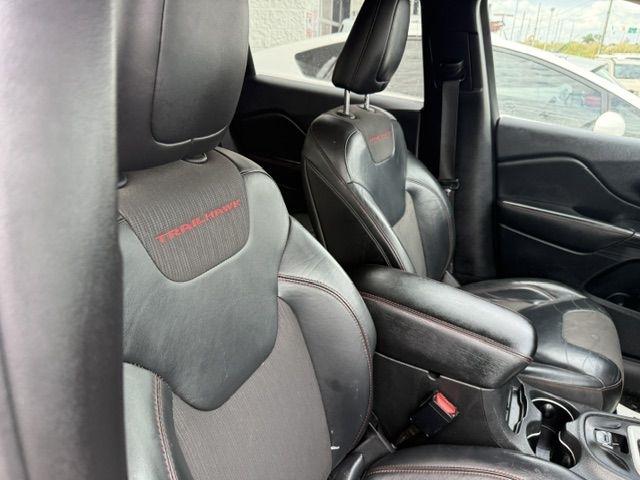 Jeep Cherokee  2015