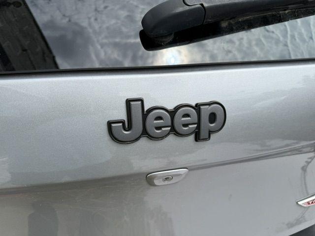 Jeep Cherokee  2015