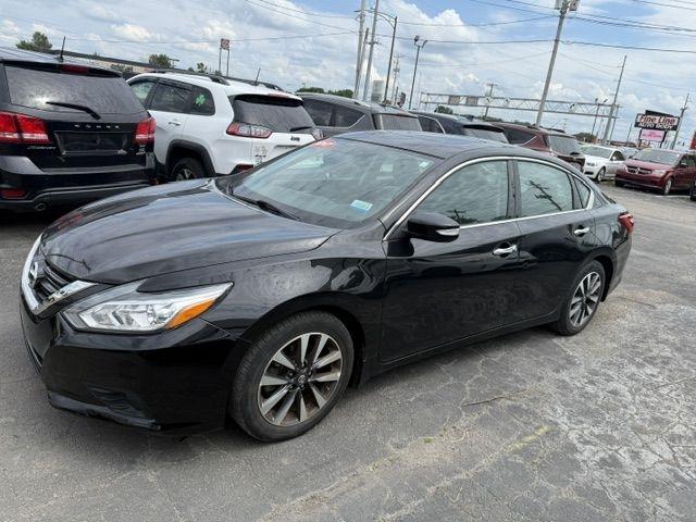 Nissan Altima  2017