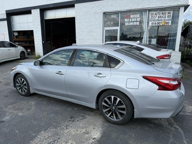 Nissan Altima  2017