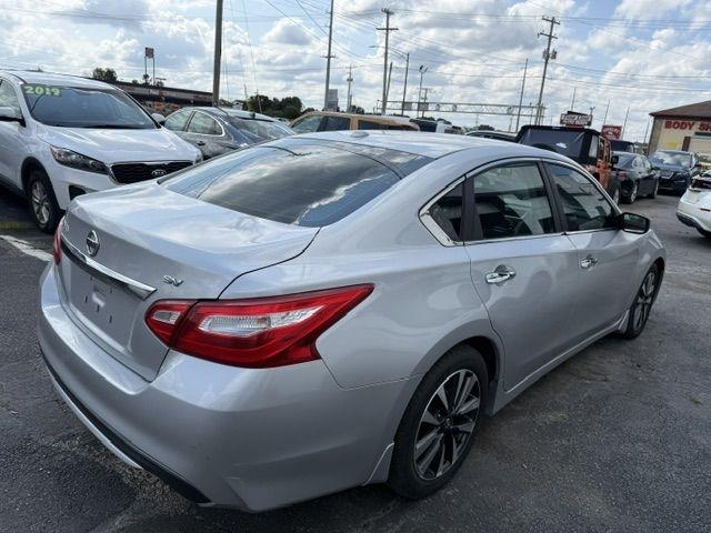 Nissan Altima  2017