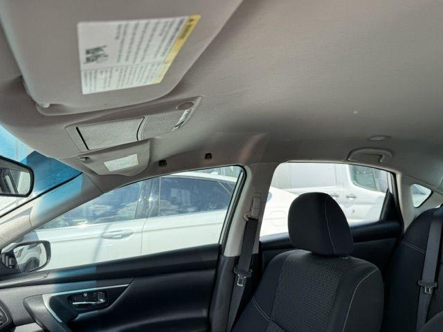 Nissan Altima  2017