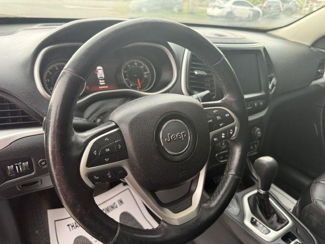 Jeep Cherokee  2016