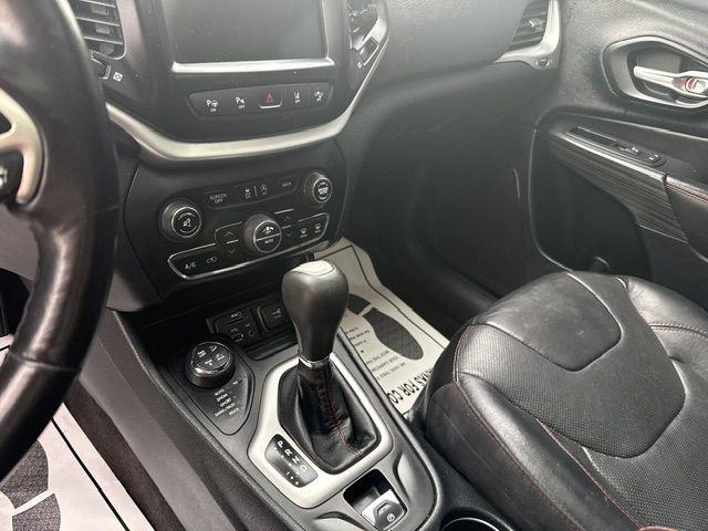 Jeep Cherokee  2016