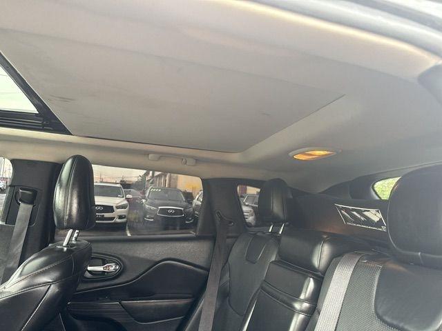 Jeep Cherokee  2016