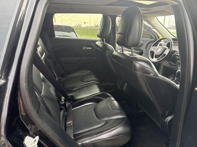 Jeep Cherokee  2016