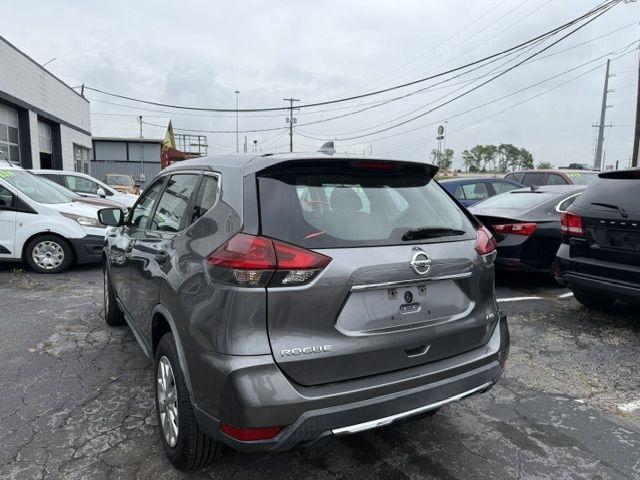 Nissan Rogue  2020