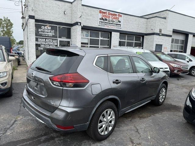 Nissan Rogue  2020