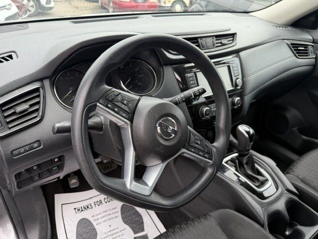 Nissan Rogue  2020