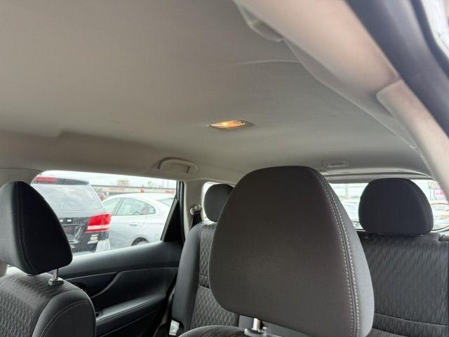 Nissan Rogue  2020