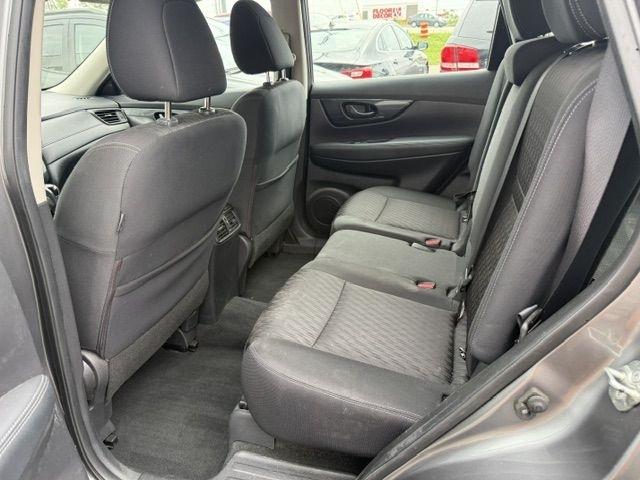 Nissan Rogue  2020