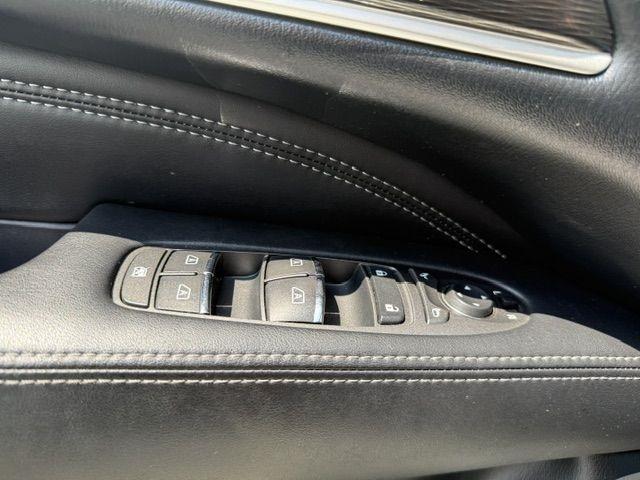 Infiniti QX60  2020