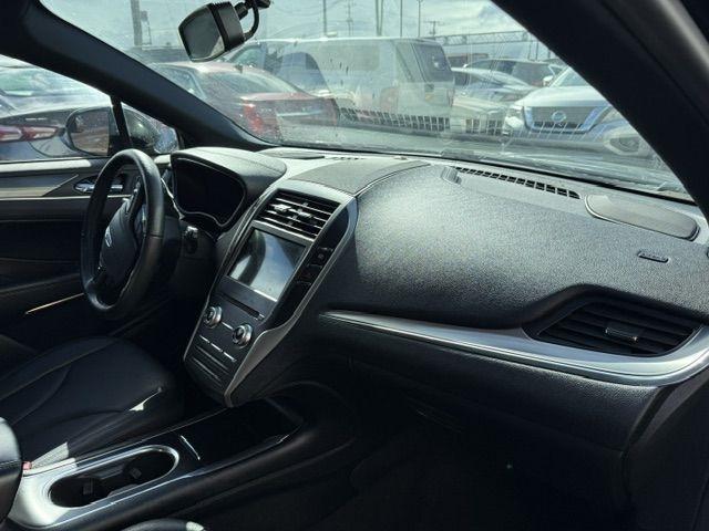 Lincoln MKC  2019
