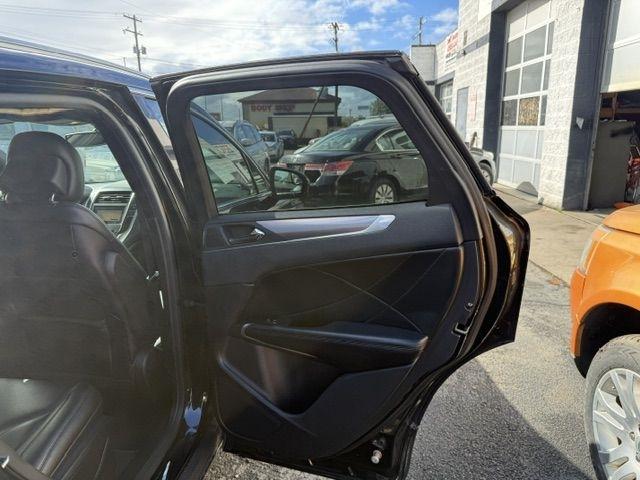 Lincoln MKC  2019