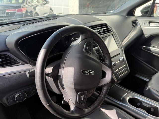 Lincoln MKC  2019