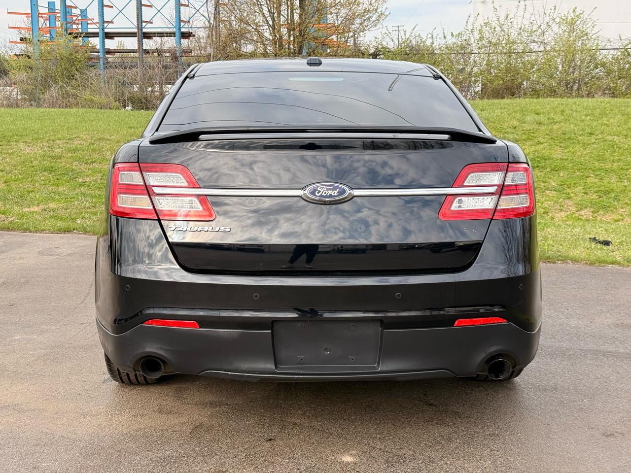 Ford Taurus SHO AWD 2017