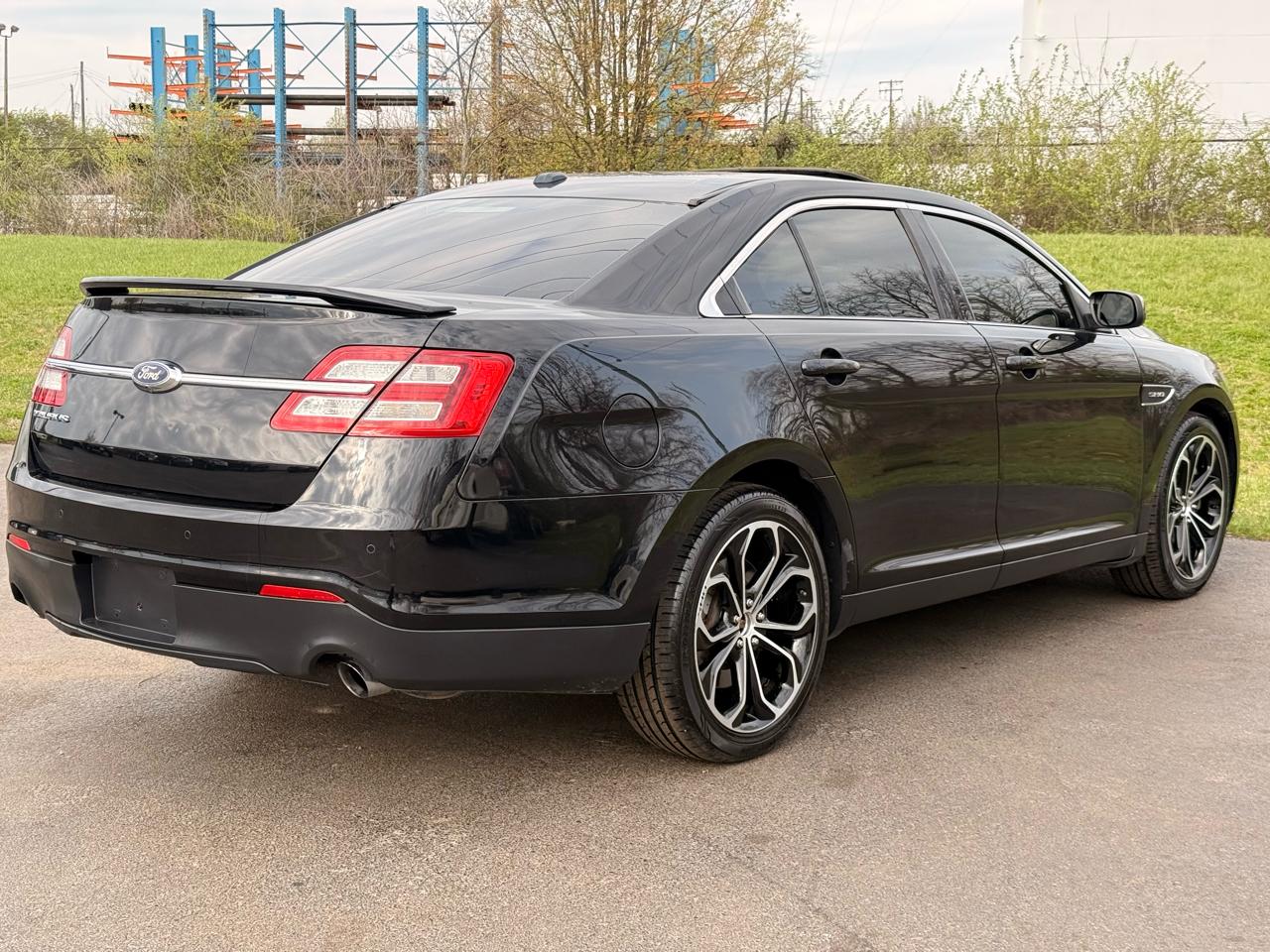 Ford Taurus SHO AWD 2017