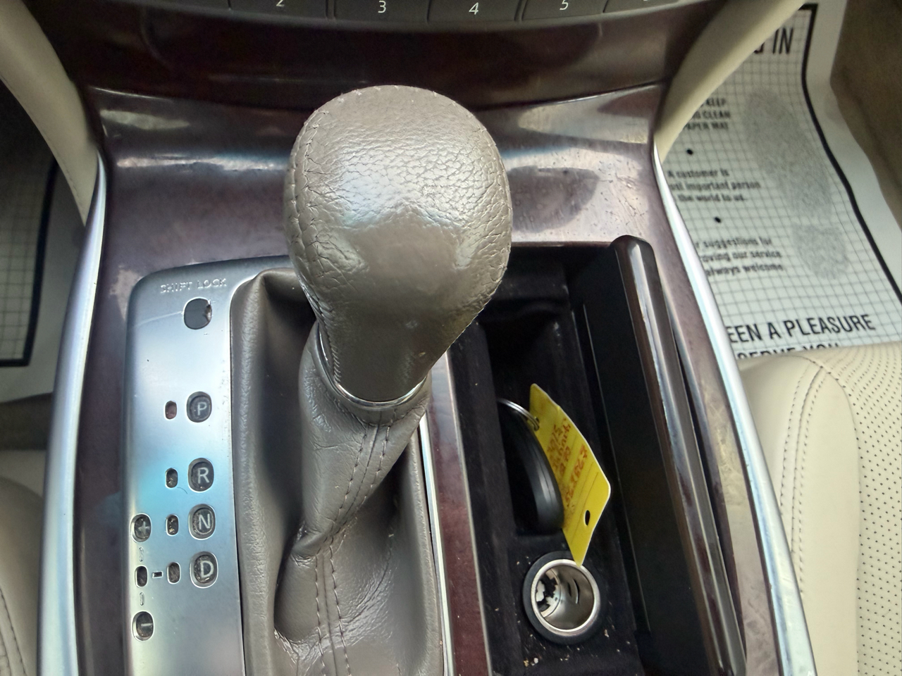 Infiniti Q70 4dr Sdn V6 AWD 2015