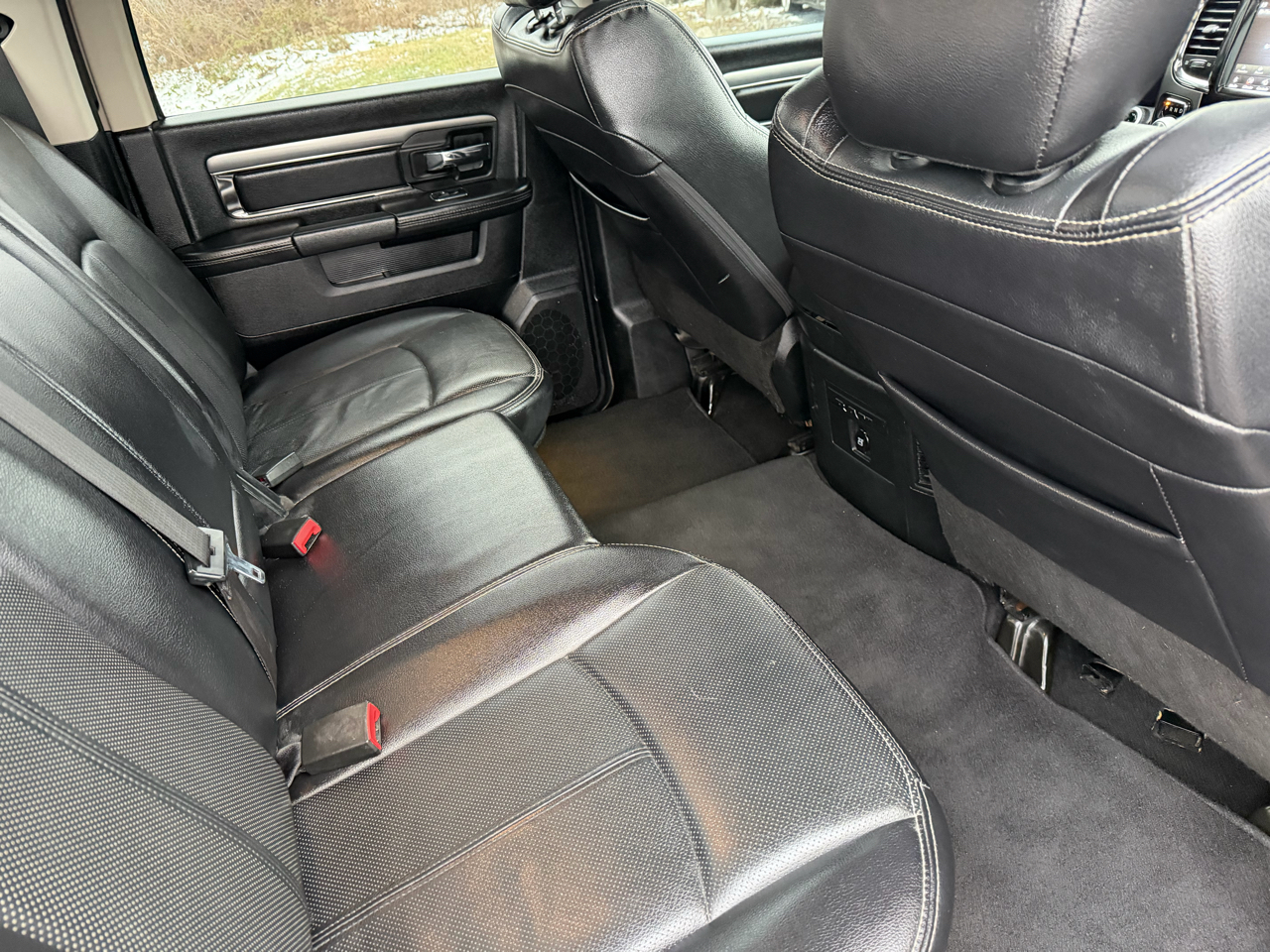 RAM 1500 Night 4x4 Crew Cab 5'7" Box 2018