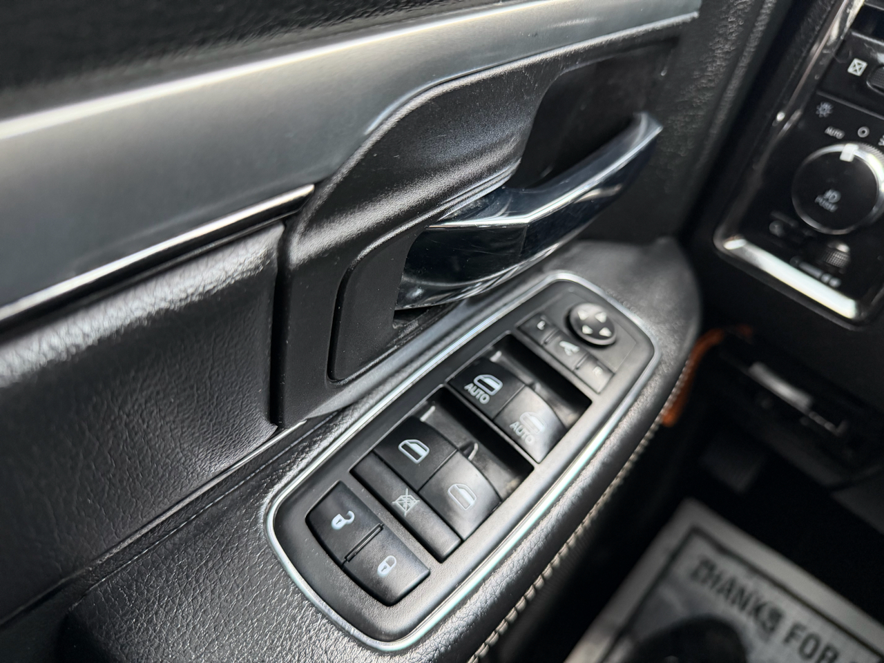 RAM 1500 Night 4x4 Crew Cab 5'7" Box 2018