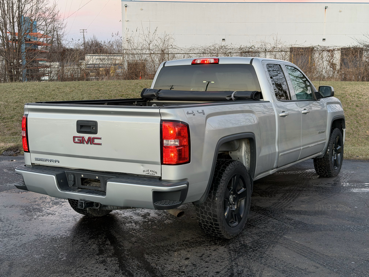 GMC Sierra 1500 4WD Double Cab 143.5" 2015